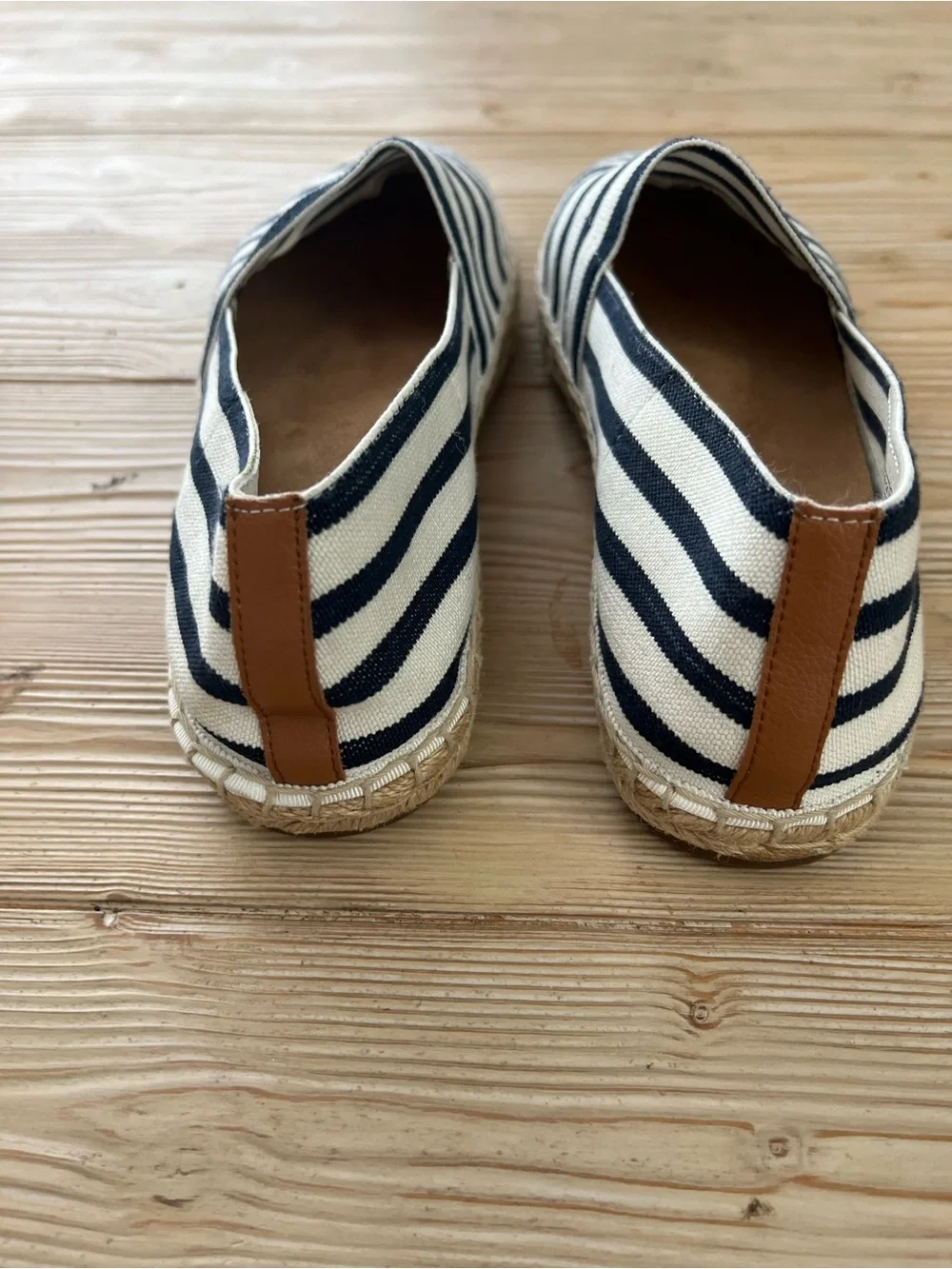 Vionic Valeri Striped Espadrille Flats Navy White Size 9